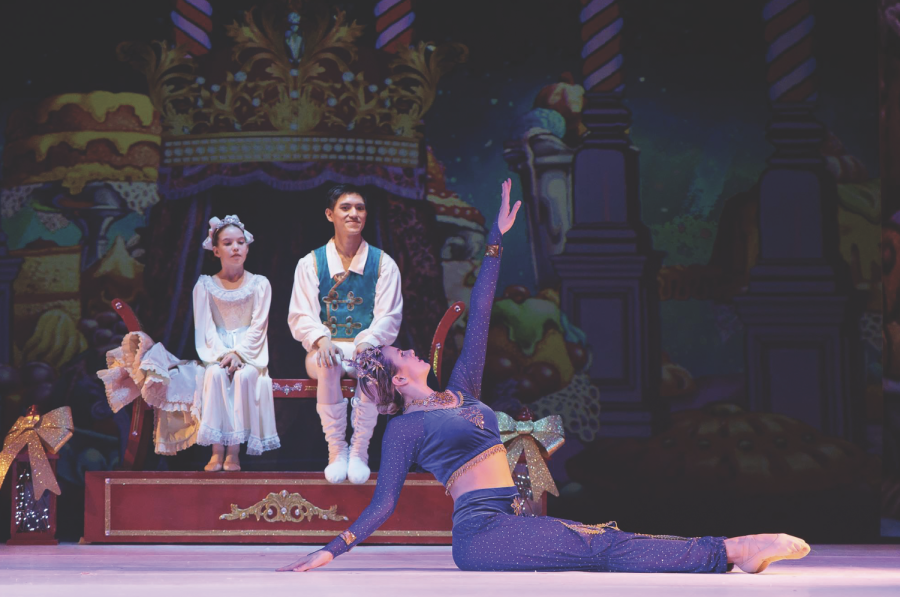 Morgan+and+Avery+Hammond+annually+participate+in+the+production+of+the+Nutcracker